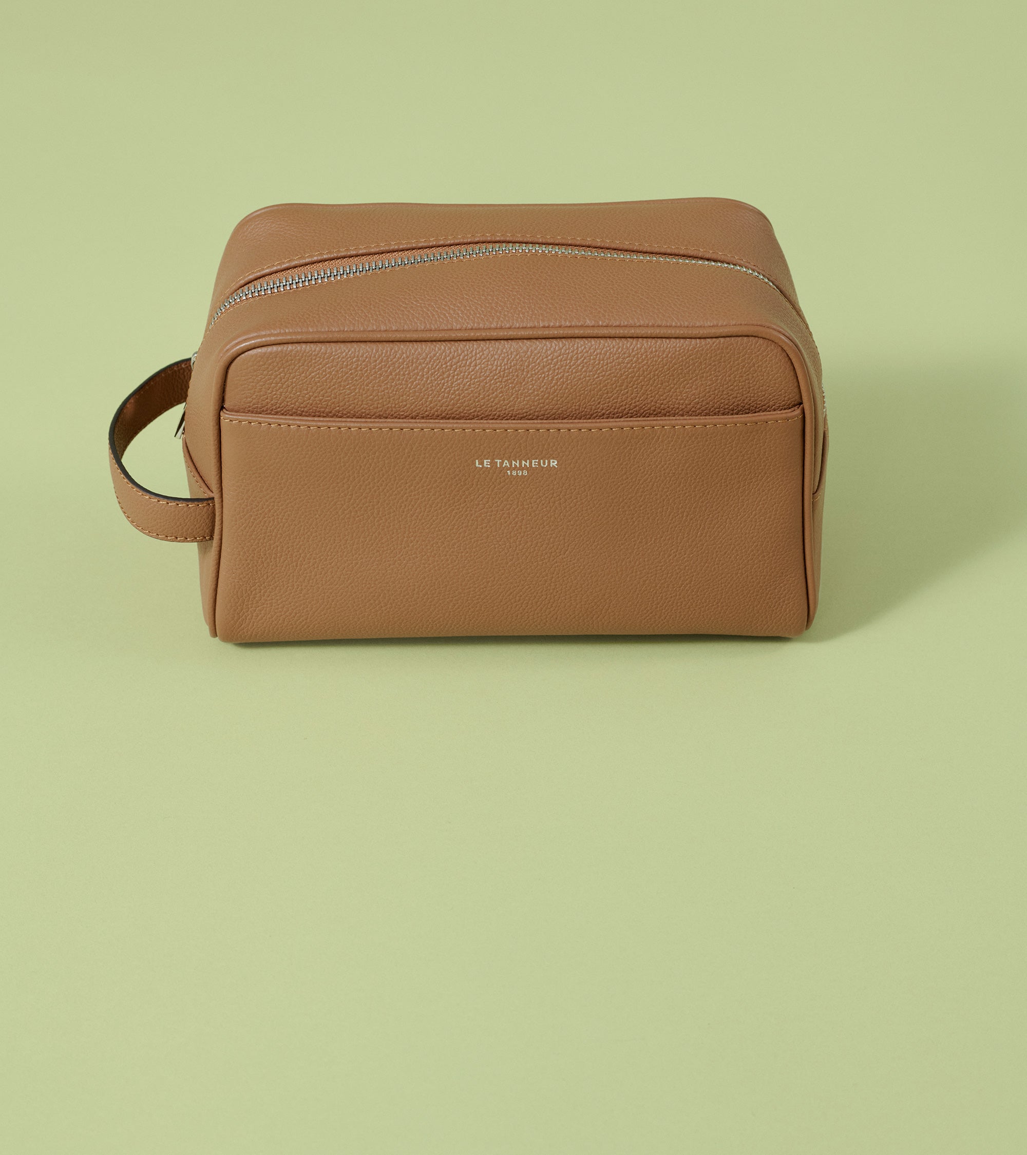 Trousse de toilette en cuir grainé